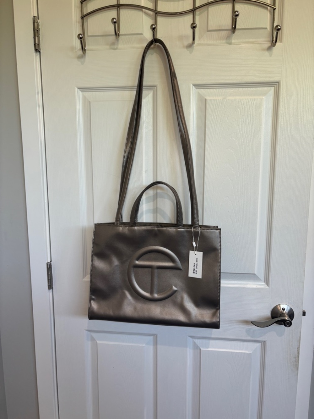 Telfar Medium Shopping Bag | Bronze - Picture 5 of 9
